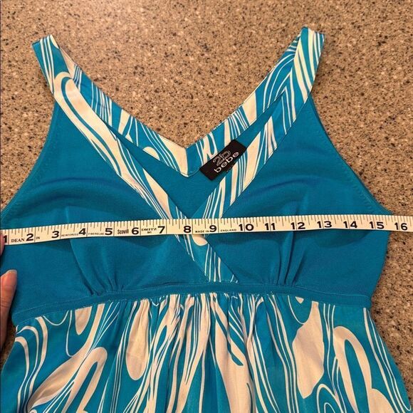 BEBE 2B Y2K Silk Swirl V-Neck Tank Top - Picture 2 of 9